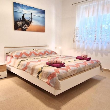 Apartment Katica Крк Экстерьер фото
