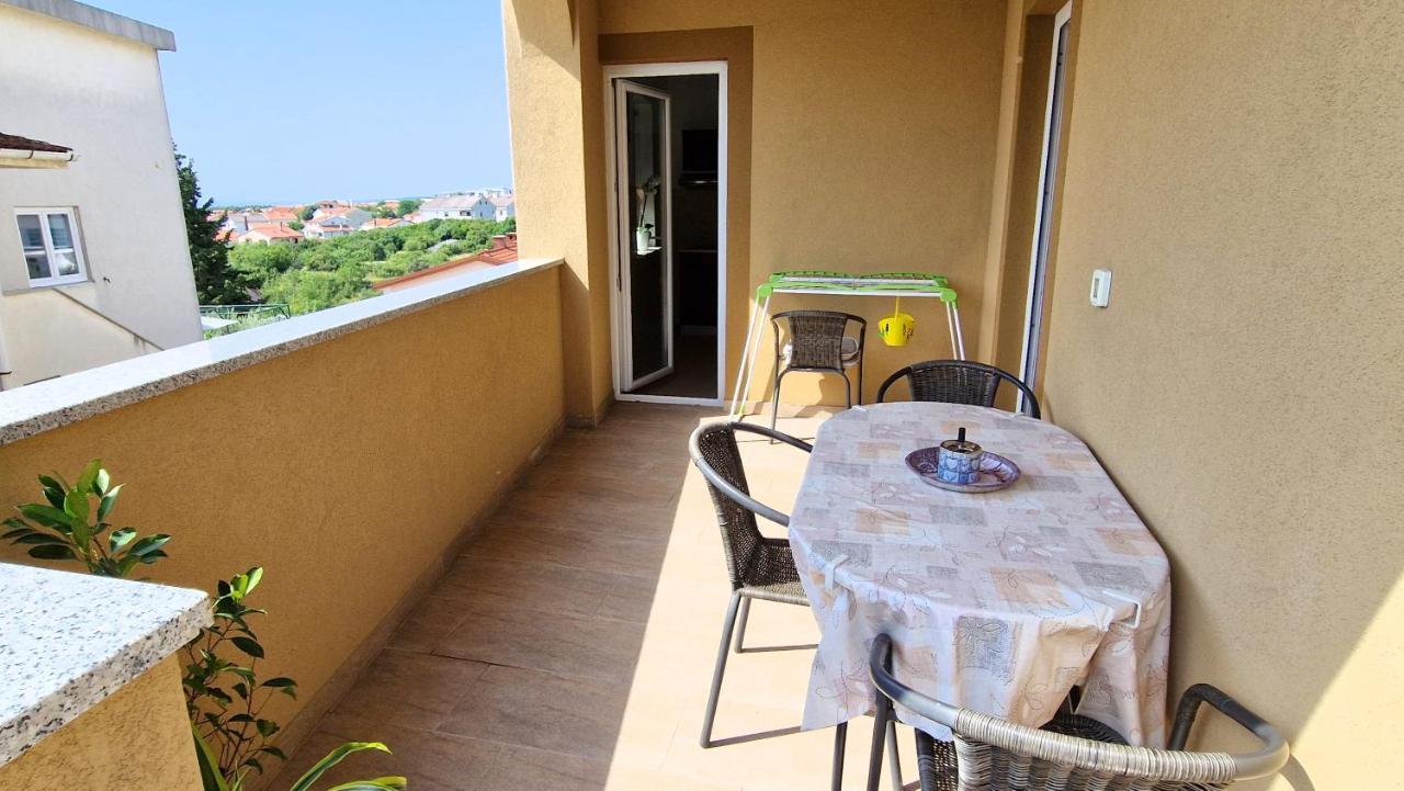 Apartment Katica Крк Экстерьер фото
