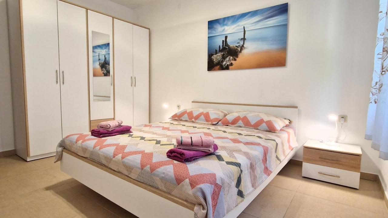 Apartment Katica Крк Экстерьер фото