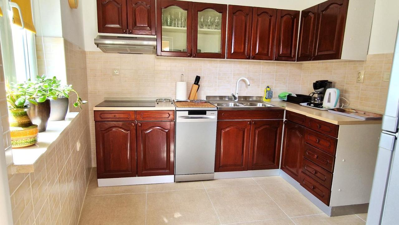 Apartment Katica Крк Экстерьер фото